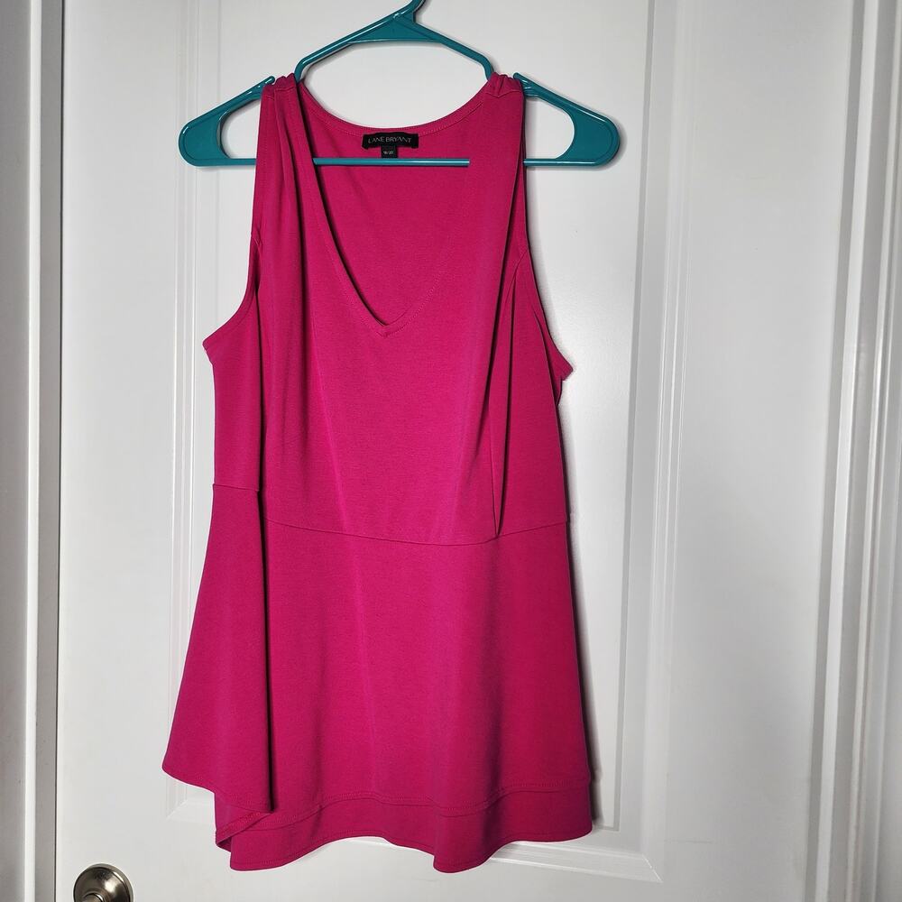 Plus 18/20 | Lane Bryant | NWOT | Magenta Peplum Sleeveless Top